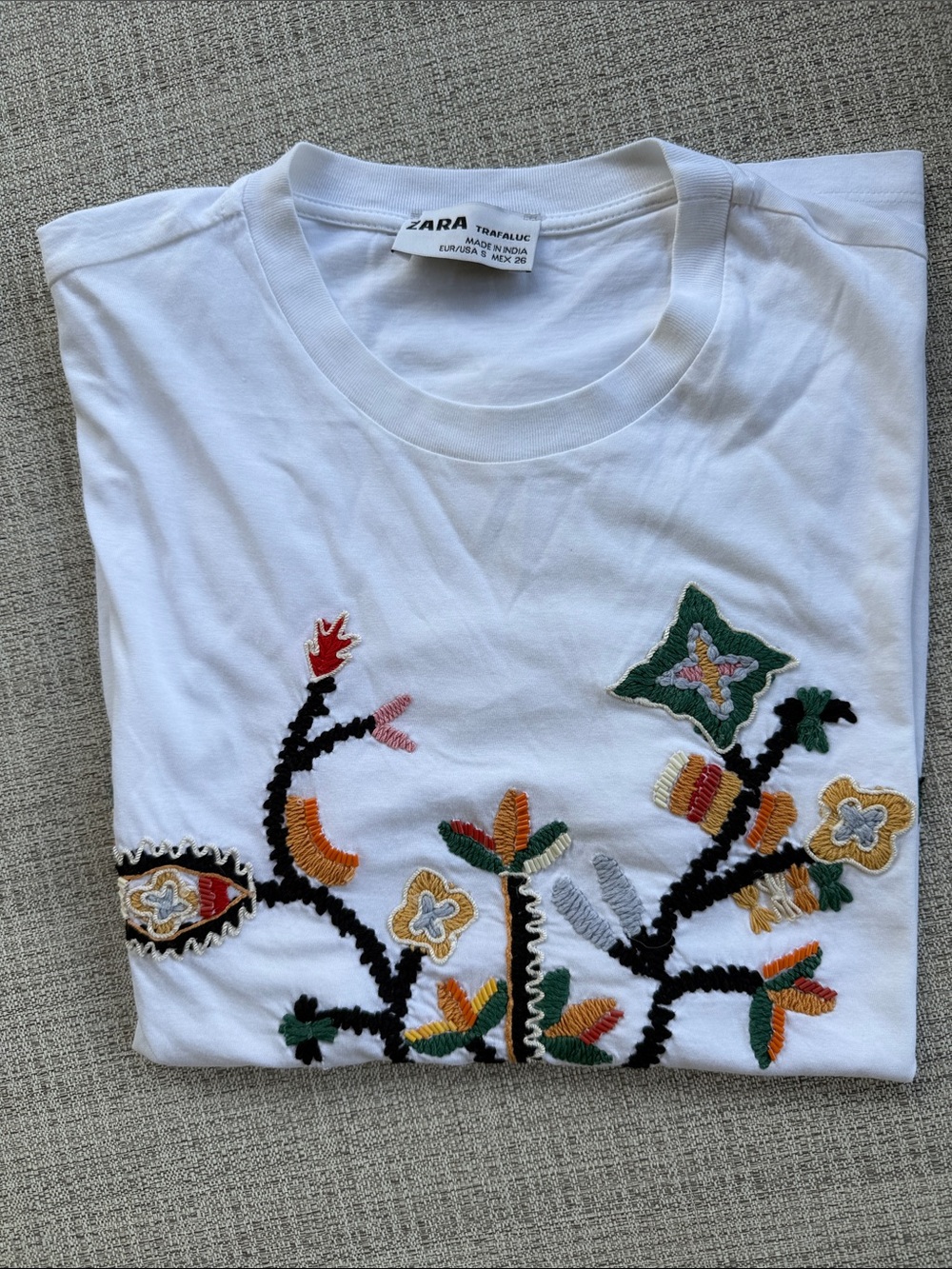 Zara White Cotton Tee with Colorful Embroidered Floral Motifs